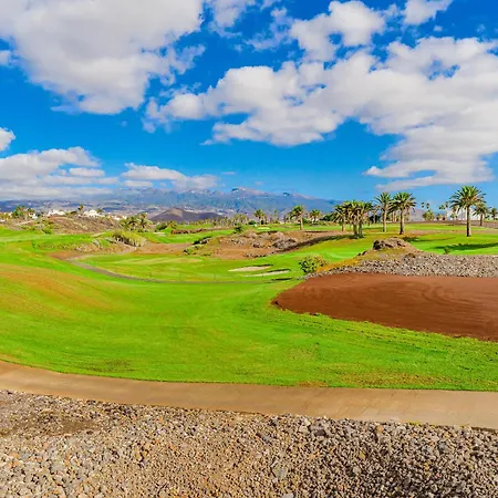 Pool View Golf Park Tenerife Apartment *